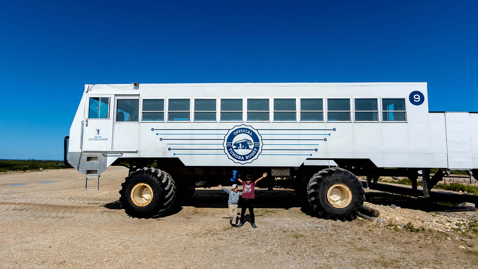 Churchill-Tundra-Buggy-Adventure-Feature