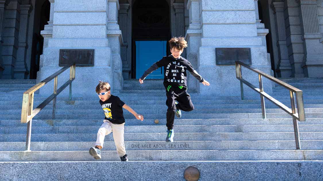 Things-to-do-in-Denver-with-kids-feature